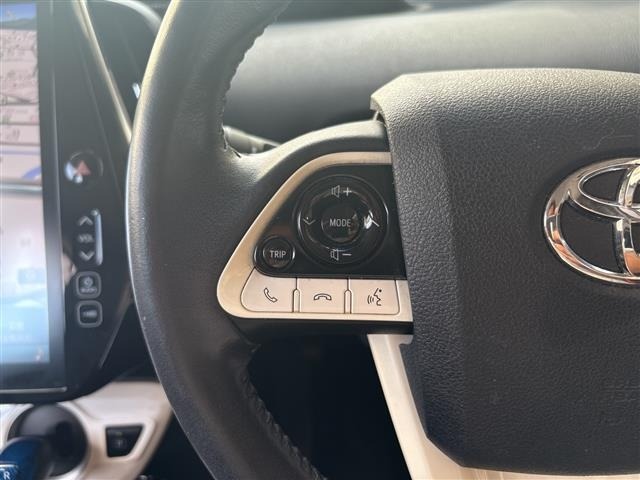 Toyota PRIUS PHV 2017 8423412-11