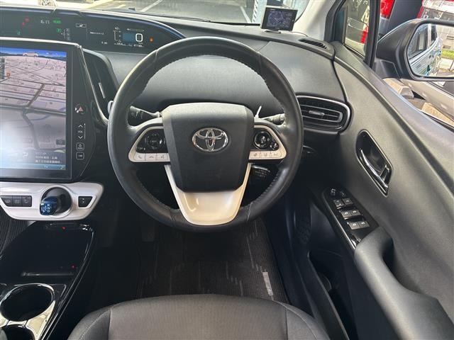 Toyota PRIUS PHV 2017 8423412-15