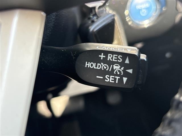 Toyota PRIUS PHV 2017 8423412-20