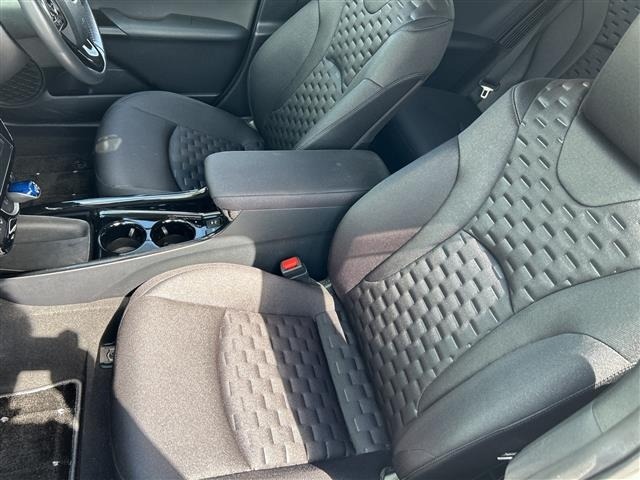 Toyota PRIUS PHV 2018 8423420-11