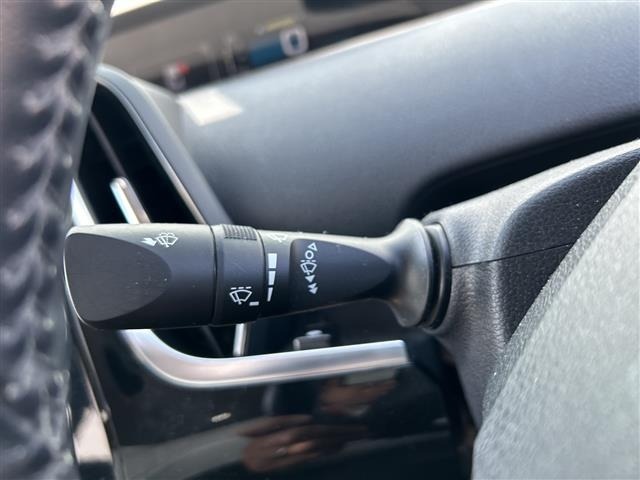 Toyota PRIUS PHV 2018 8423420-6