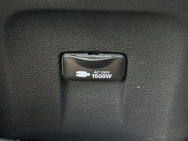 Toyota PRIUS PHV 2018 8423420-8