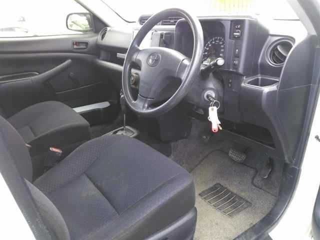 Toyota PROBOX VAN 2017 8430705-3