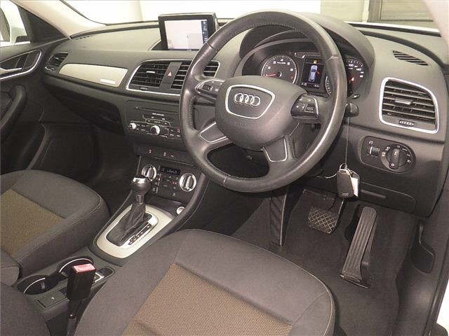 Audi Q3 2013 8421595-3