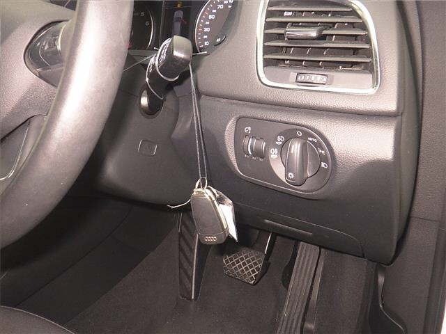 Audi Q3 2013 8421595-8