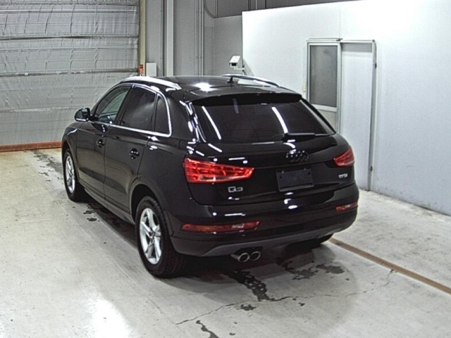 Audi Q3 2017 8421597-1