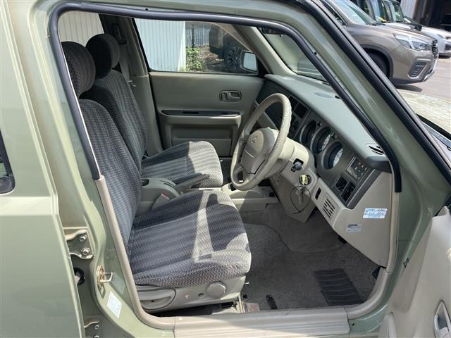 Nissan RASHEEN 1997 8428296-18