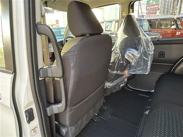 Toyota ROOMY 2026 8421791-2