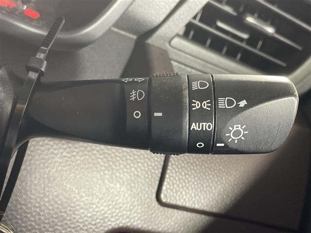 Toyota ROOMY 2019 8421913-23