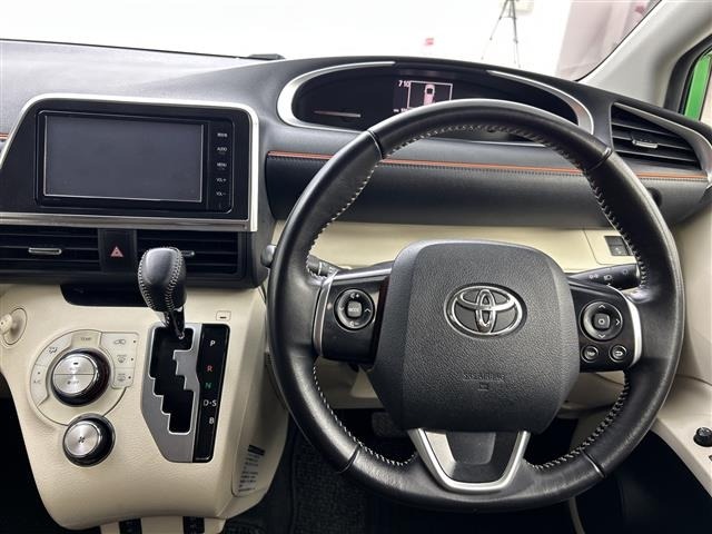 Toyota SIENTA 2015 8443027-14