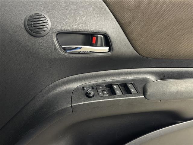 Toyota SIENTA 2019 8443113-12