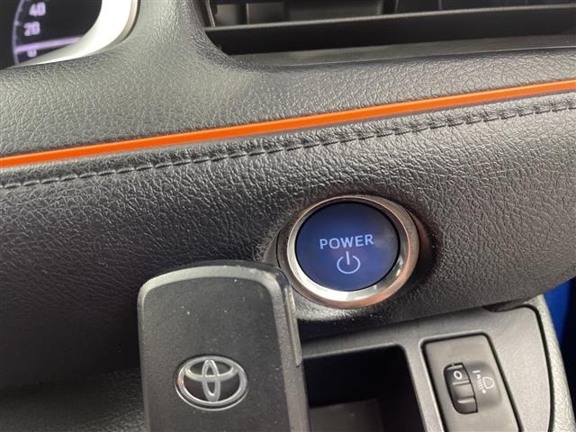 Toyota SIENTA 2015 8443321-1