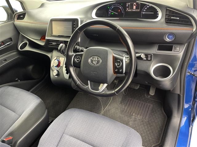 Toyota SIENTA 2015 8443321-2