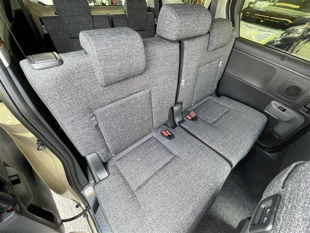 Toyota SIENTA 2026 8443420-9