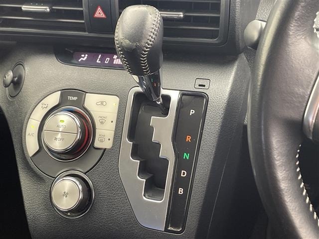 Toyota SIENTA 2017 8443456-14