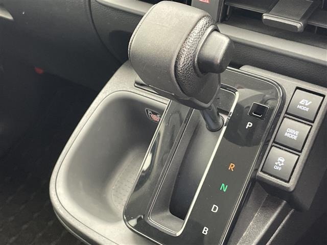 Toyota SIENTA 2023 8443469-2