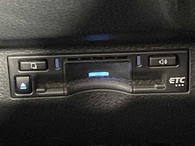 Toyota SIENTA 2023 8443477-8