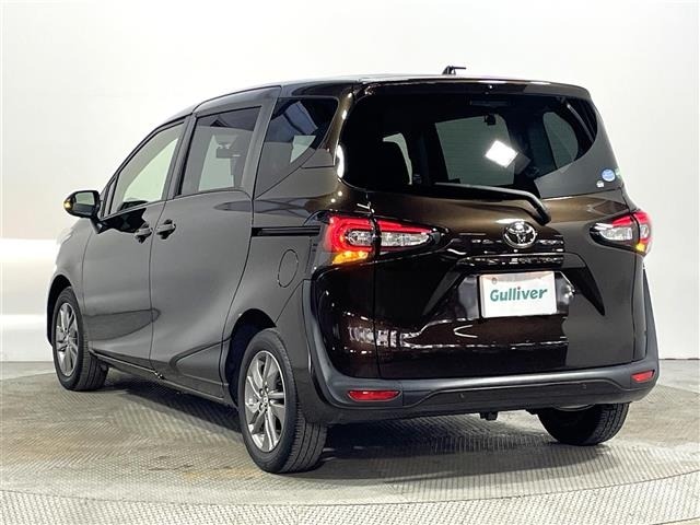 Toyota SIENTA 2021 8443487-2