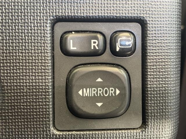 Toyota SPADE 2012 8424051-10