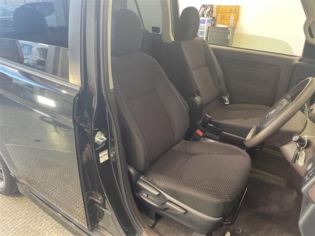 Toyota SPADE 2012 8424051-22