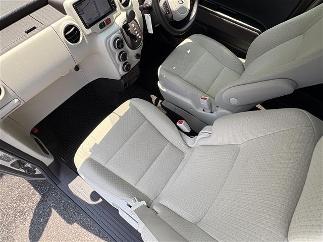 Toyota SPADE 2017 8424061-5