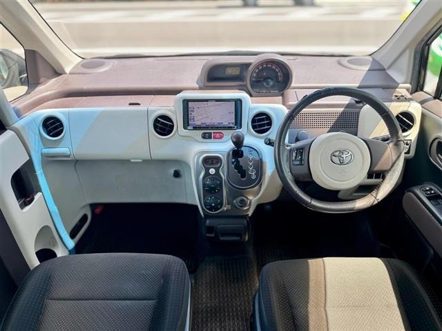 Toyota SPADE 2015 8424062-14