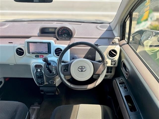 Toyota SPADE 2015 8424062-17