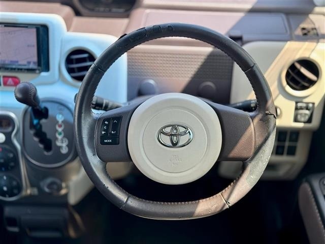 Toyota SPADE 2015 8424062-18