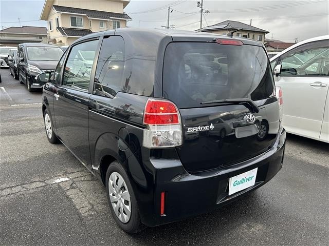 Toyota SPADE 2012 8424069-1