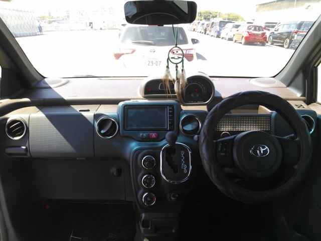Toyota SPADE 2015 8424092-8