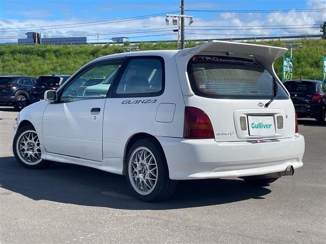Toyota STARLET 1996 8443057-1
