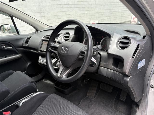 Honda STREAM 2007 8429988-5