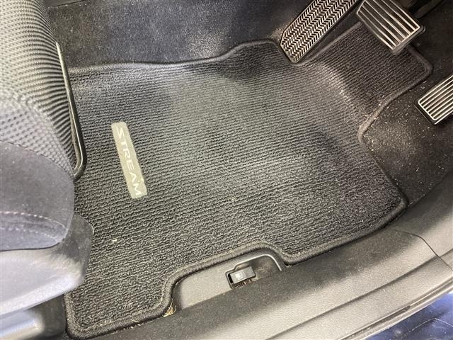 Honda STREAM 2009 8429989-14