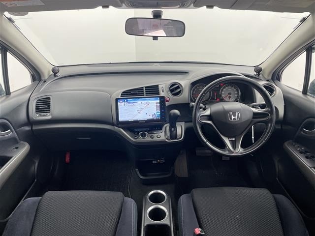 Honda STREAM 2009 8429989-15