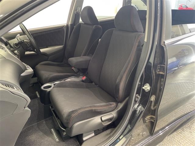 Honda STREAM 2010 8429997-4
