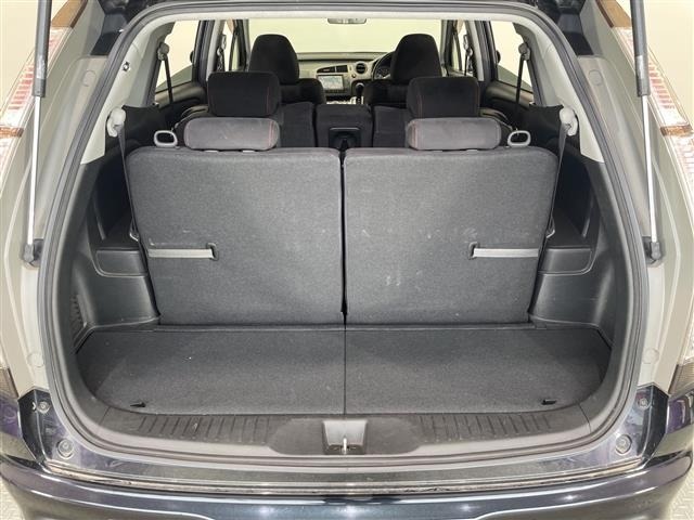 Honda STREAM 2010 8429997-6
