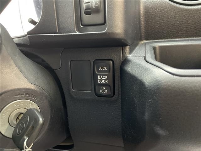 Toyota SUCCEED VAN 2015 8429720-21