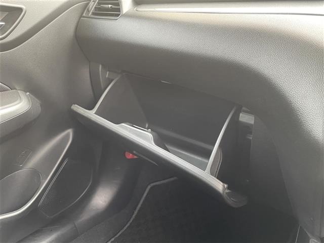 Suzuki SWIFT 2017 8421925-22