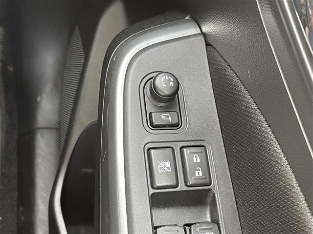 Suzuki SWIFT 2017 8421925-5