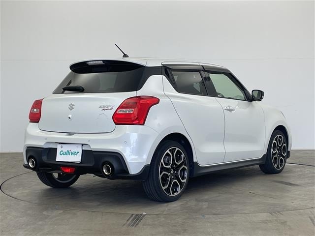 Suzuki SWIFT 2022 8421934-22