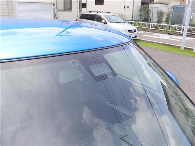 Suzuki SWIFT 2022 8421971-11