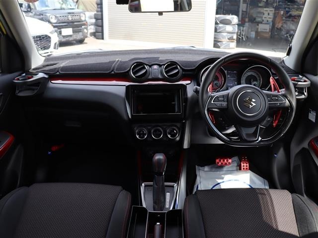 Suzuki SWIFT 2023 8421972-10