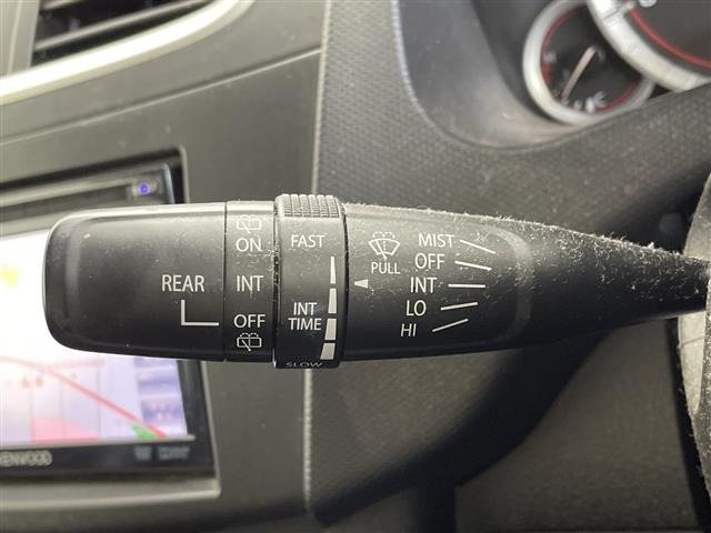 Suzuki SWIFT 2013 8421978-3