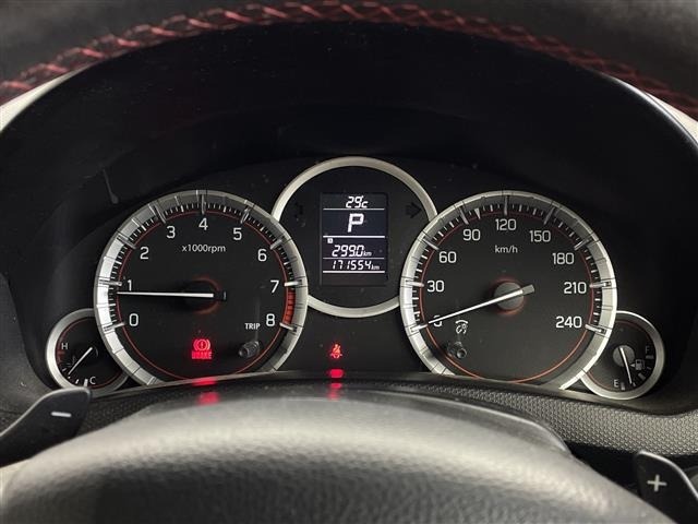 Suzuki SWIFT 2013 8421978-5