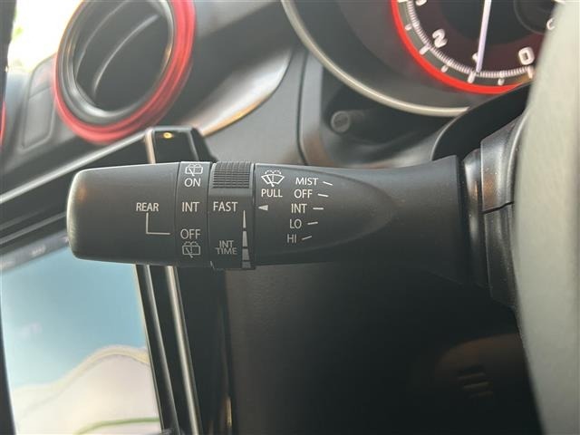 Suzuki SWIFT 2025 8421989-11