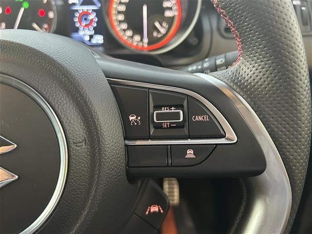 Suzuki SWIFT 2025 8421989-8