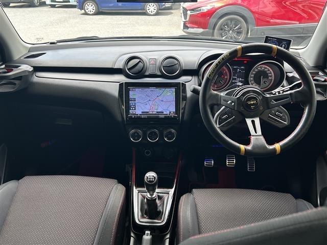 Suzuki SWIFT 2018 8421990-14
