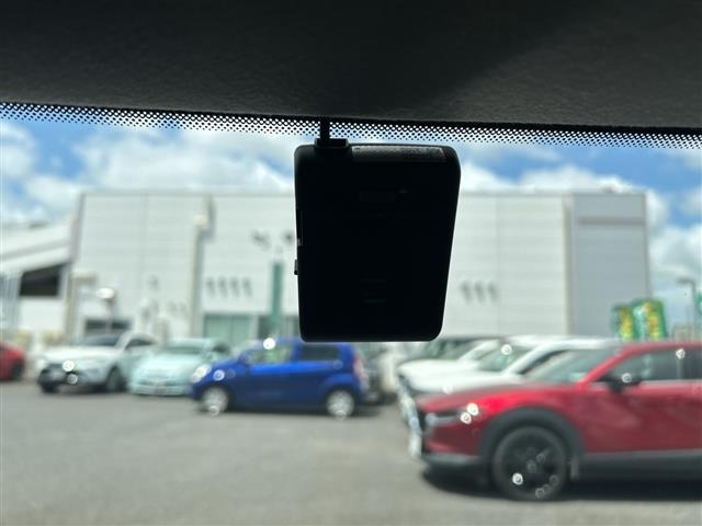 Suzuki SWIFT 2018 8421990-18