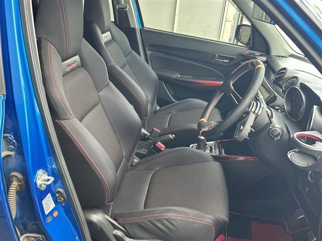 Suzuki SWIFT 2018 8421990-2