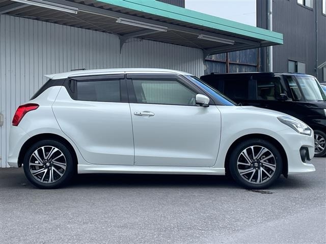 Suzuki SWIFT 2022 8421994-6
